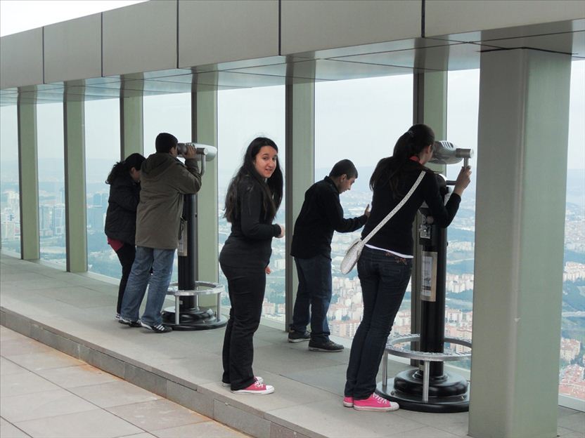 Seyir terası jetonlu dürbün uygulaması